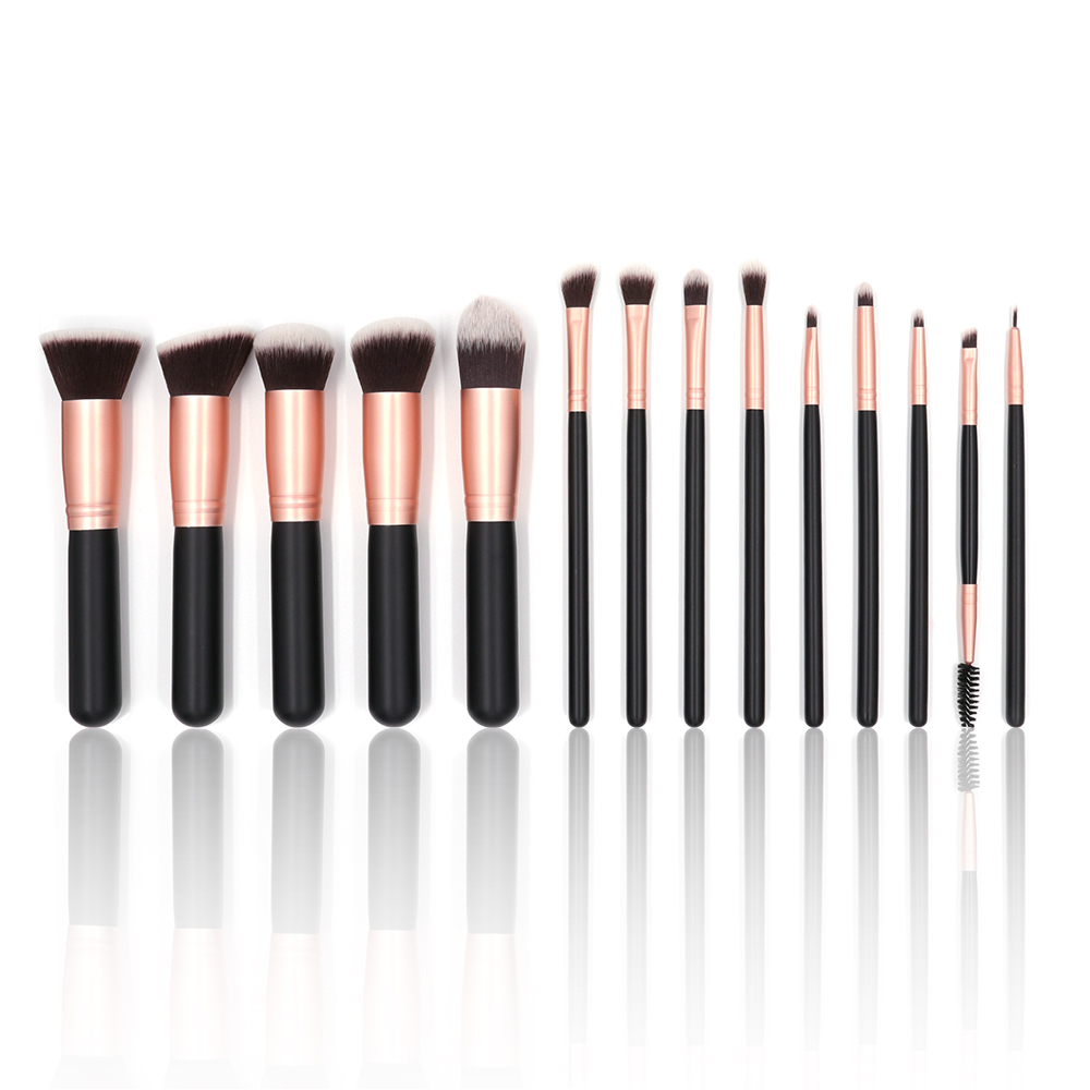 Makeup brush 1
