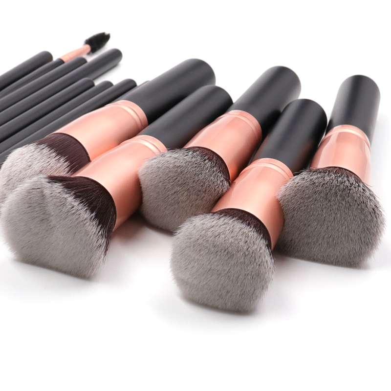 Makeup brush 1