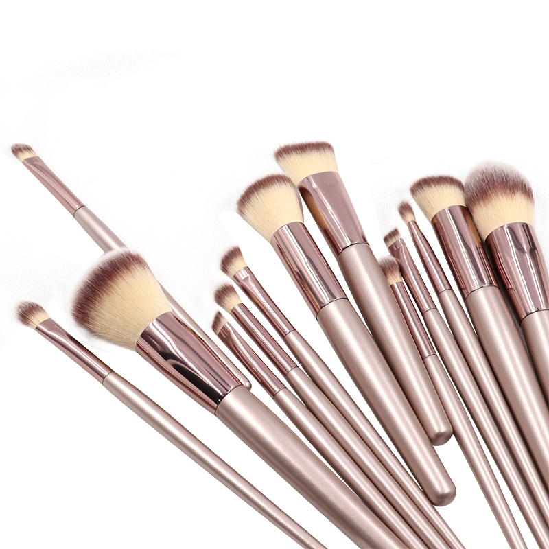 Makeup brush 2